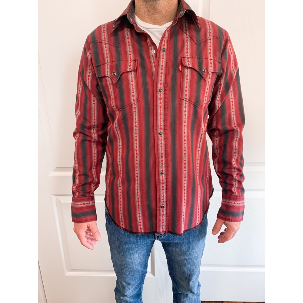 Levi's Red and Black Striped Casual Button-Down Shirt